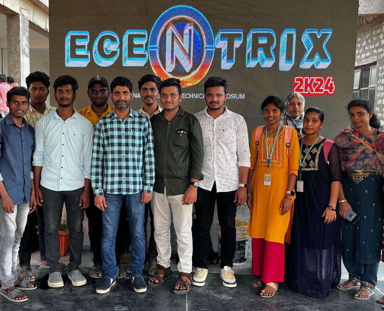 ECE N TRIX